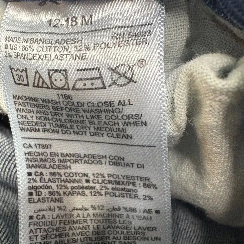 Old Navy Karate Skinny Jeans Size 12 18 month jeans